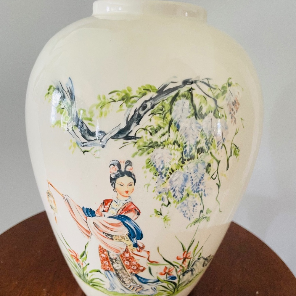 Vintage hand-painted Asian vase with geisha and floral motif, Vintage Asian Vase